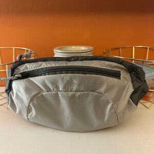 L.L. BEAN Stowaway Waist/Fanny Pack(NWOT)